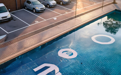 ¿Puedo usar la piscina con plaza de parking en mi comunidad?